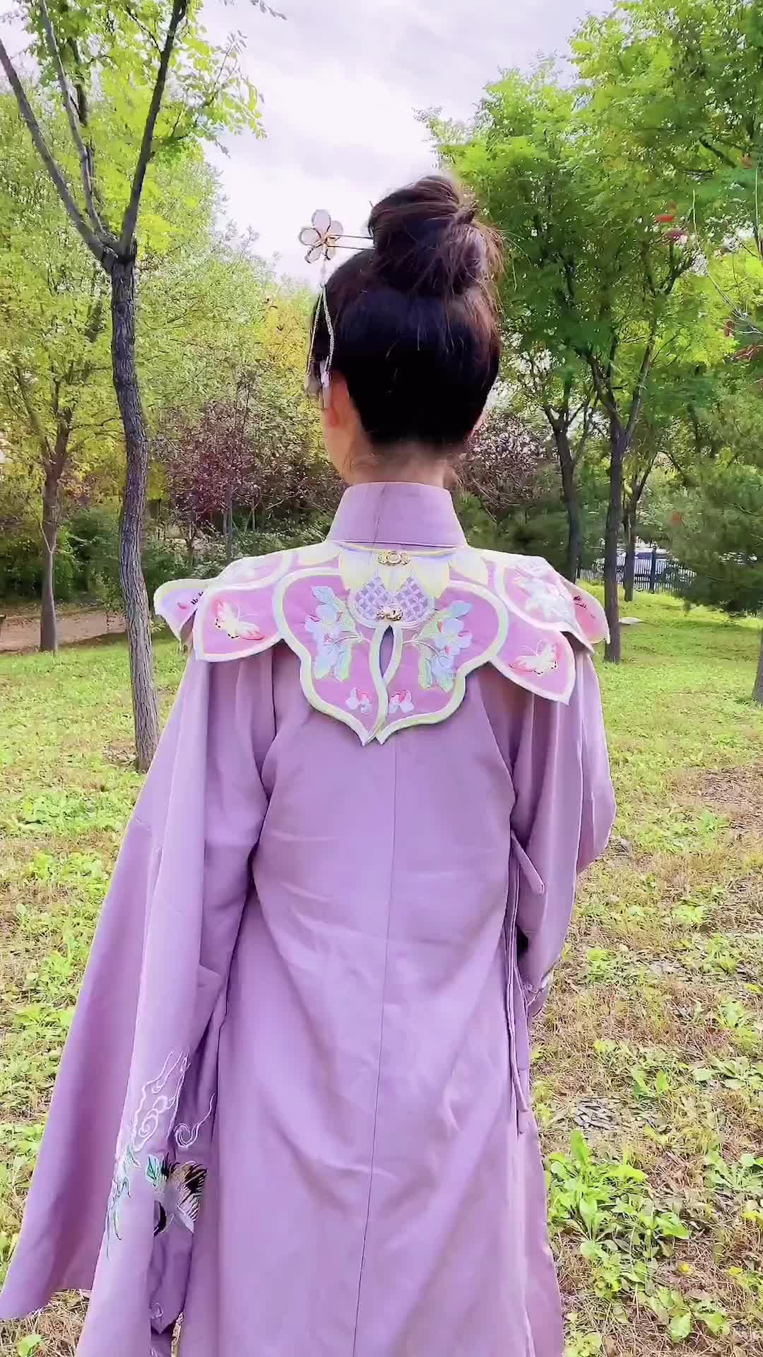 又去录古诗词啦等我更新哦李昕融昕融唱诗词