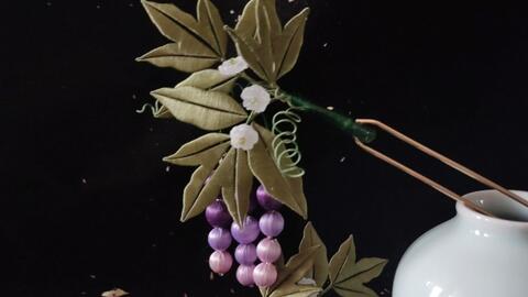 缠花葡萄 之前的那只小葡萄 改良啦 现在是不是更好看了 哔哩哔哩