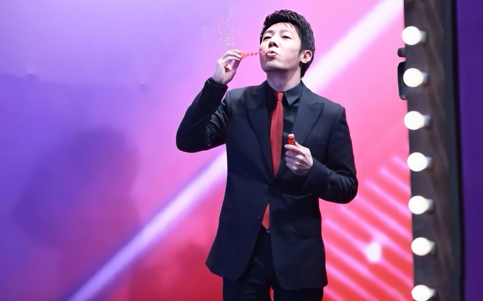 【撒贝宁 | 这一生关于你的风景】陪你走过那山高水长/陪你一起生长