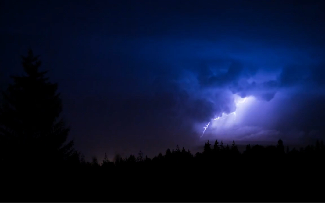 [图]【助眠】雷雨夜&音乐