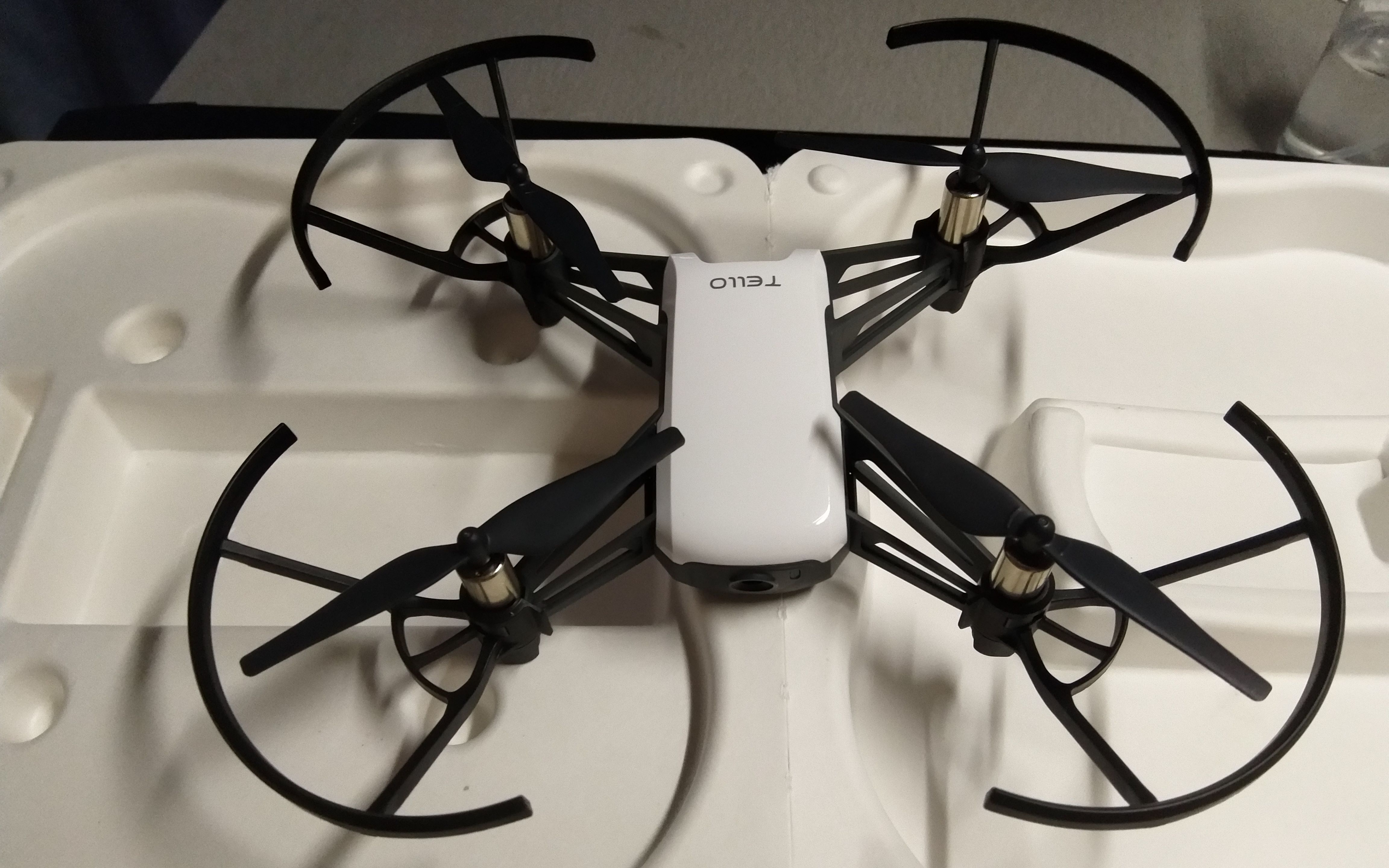 699的大疆tello#大疆玩具级无人机能干什么?#广州科技职业技术学院