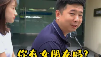 开豪车了不起啊   摩托车秒车变汽车 你会选择哪一个