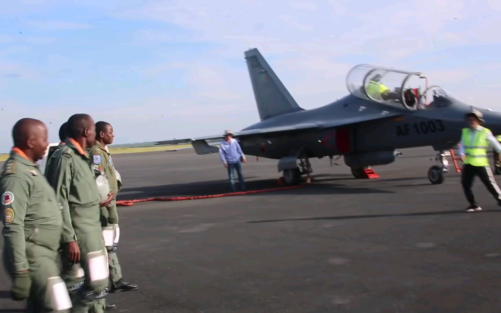 军事2018年赞比亚空军节纪录片生肉