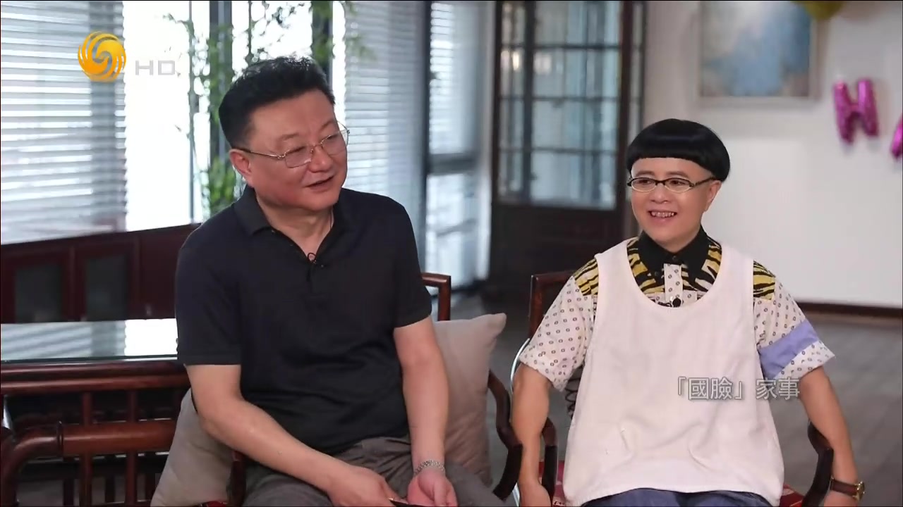 【鲁豫有约】20200416 王宁 康辉 家事