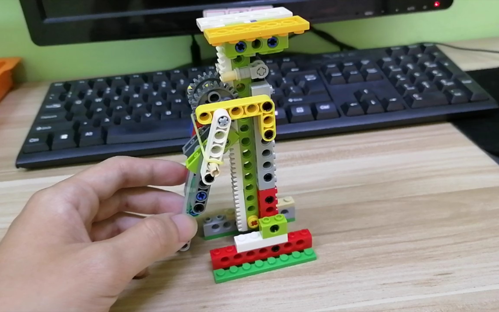 乐高wedo2.0-千斤顶