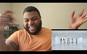 Descargar video: 【TWICE 中字】宇宙尽头SET ME FREE？Pat Gibson看TWICE“MOONLIGHT SUNRISE+SMF”舞台+练习室 Reaction