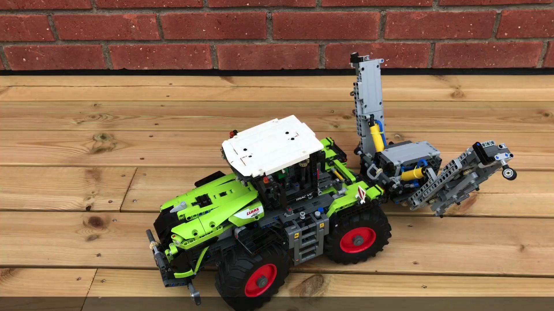 给你的乐高42054拖拉机装一个割草机吧!