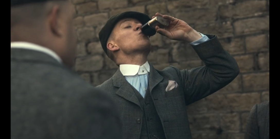 浴血黑帮真香boy约翰给兄弟们个眼神自己体会