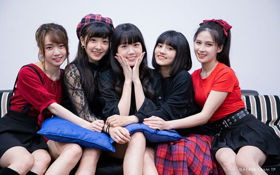 akb48 team tp - tp band - behind