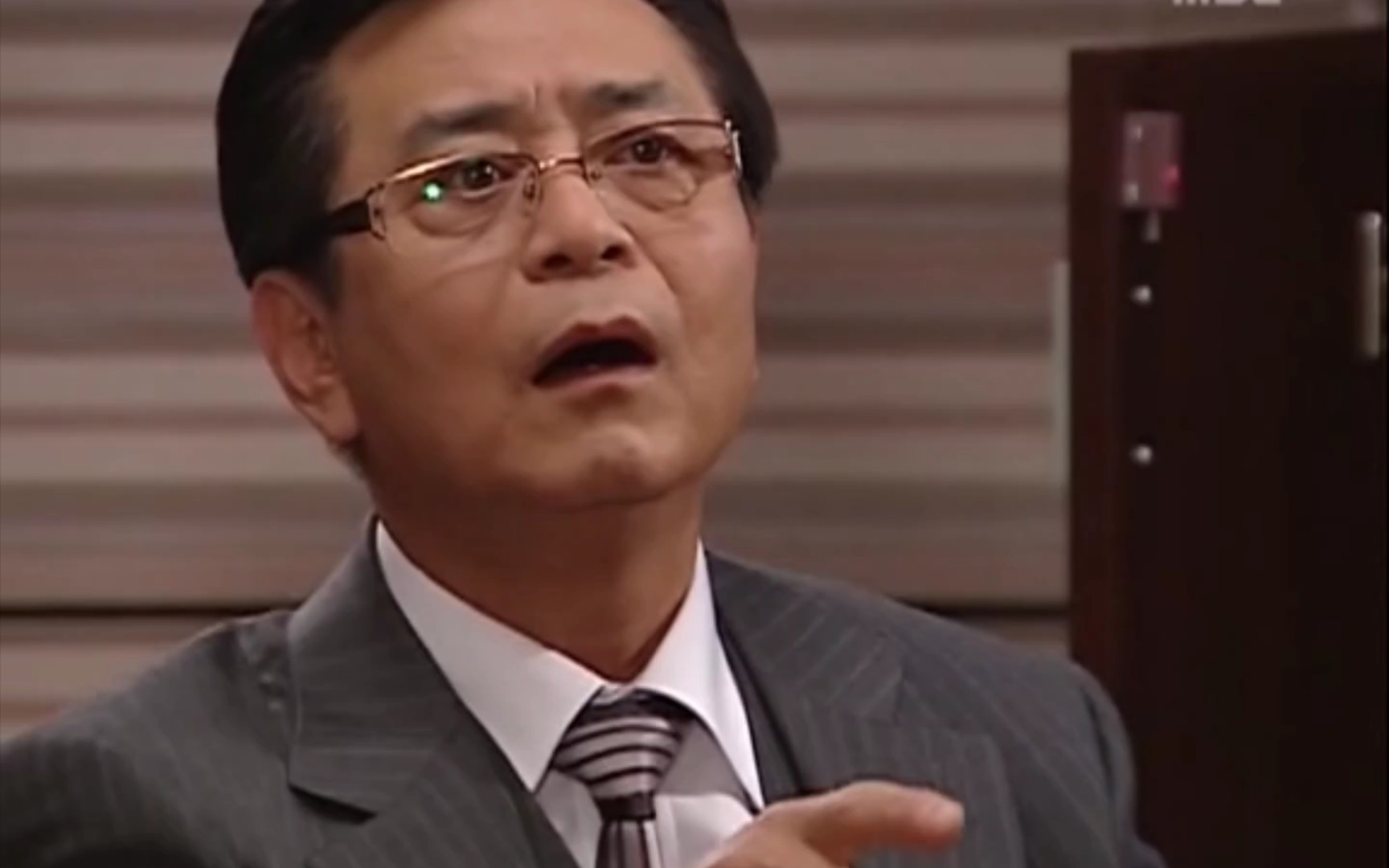 敏静的各种传言,被副校长证实是真的,搞笑一家人