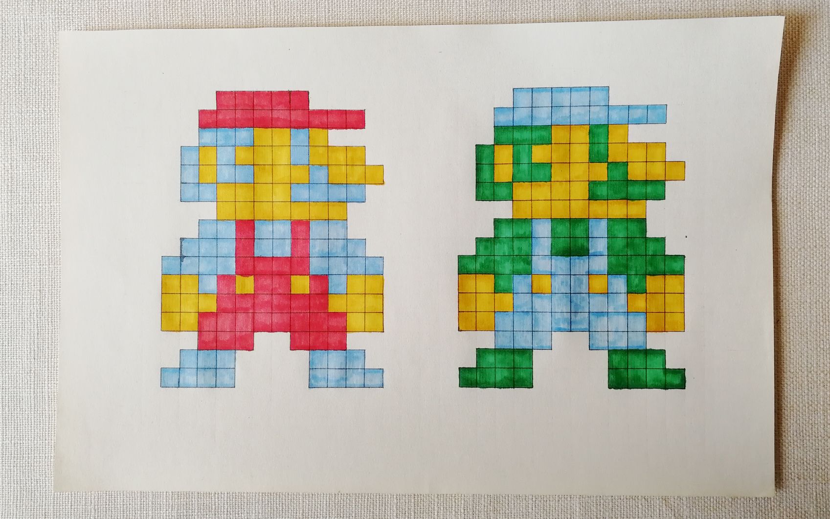 像素画路易基和哥哥马里奥一起去打败库巴