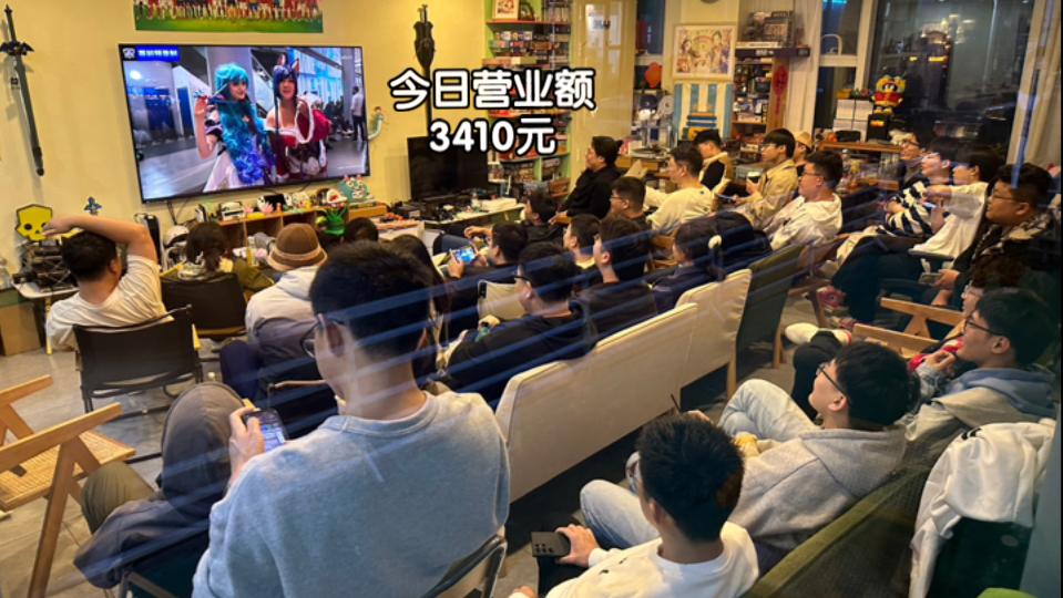 营业到凌晨3点饮料都卖了2000多 可惜这座山还是没翻过去