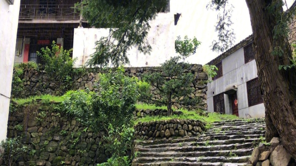磐安榉溪村