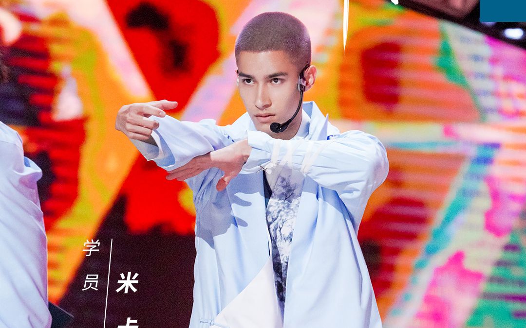 【创4】一公造型大片公开,米卡变武僧