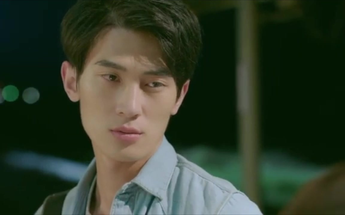 浪花男神 吴心缇表白李向哲献吻 蓝色青春甜宠剧11/25开播_哔哩哔哩