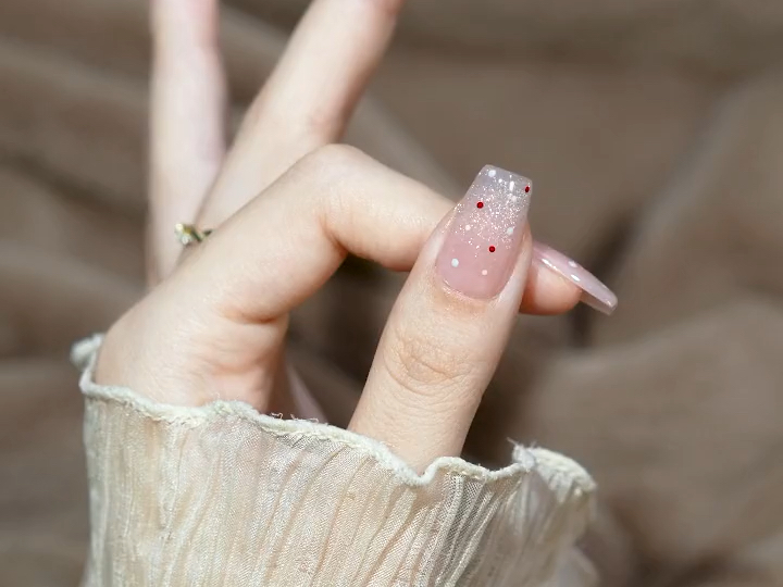 波点猫眼蝴蝶结美甲分享