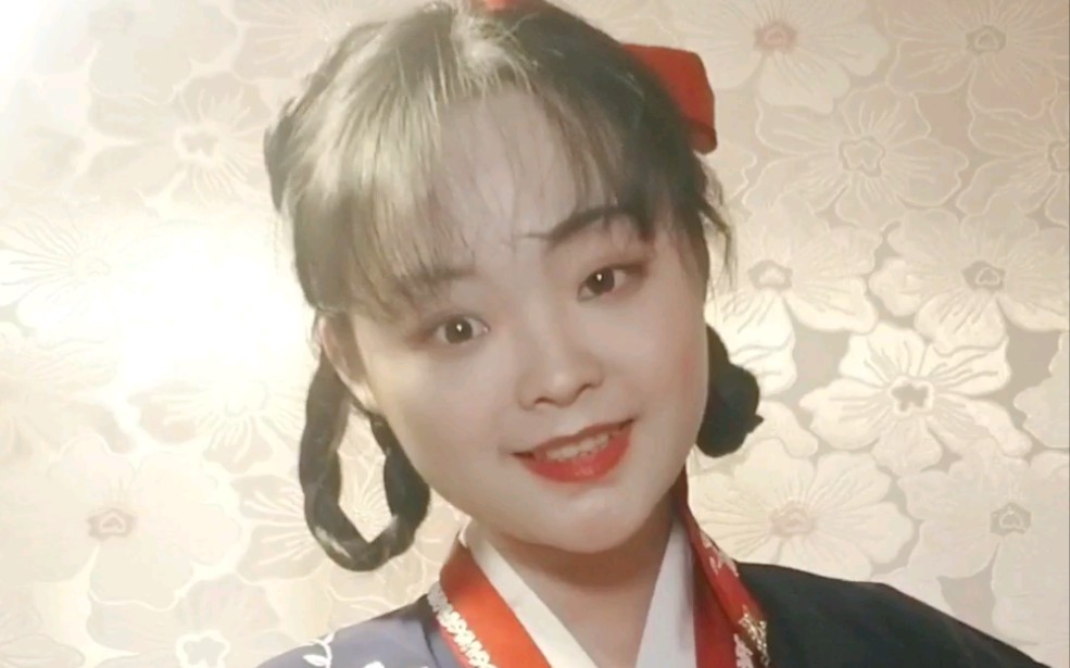 【池夏初雪姬唐制汉服】一款秒变白雪公主的汉服,喜欢吗?