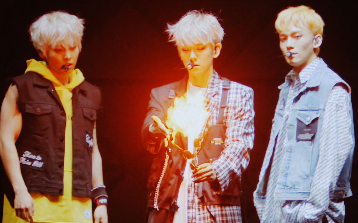 蓝光现场exocbx花曜日bloomingday