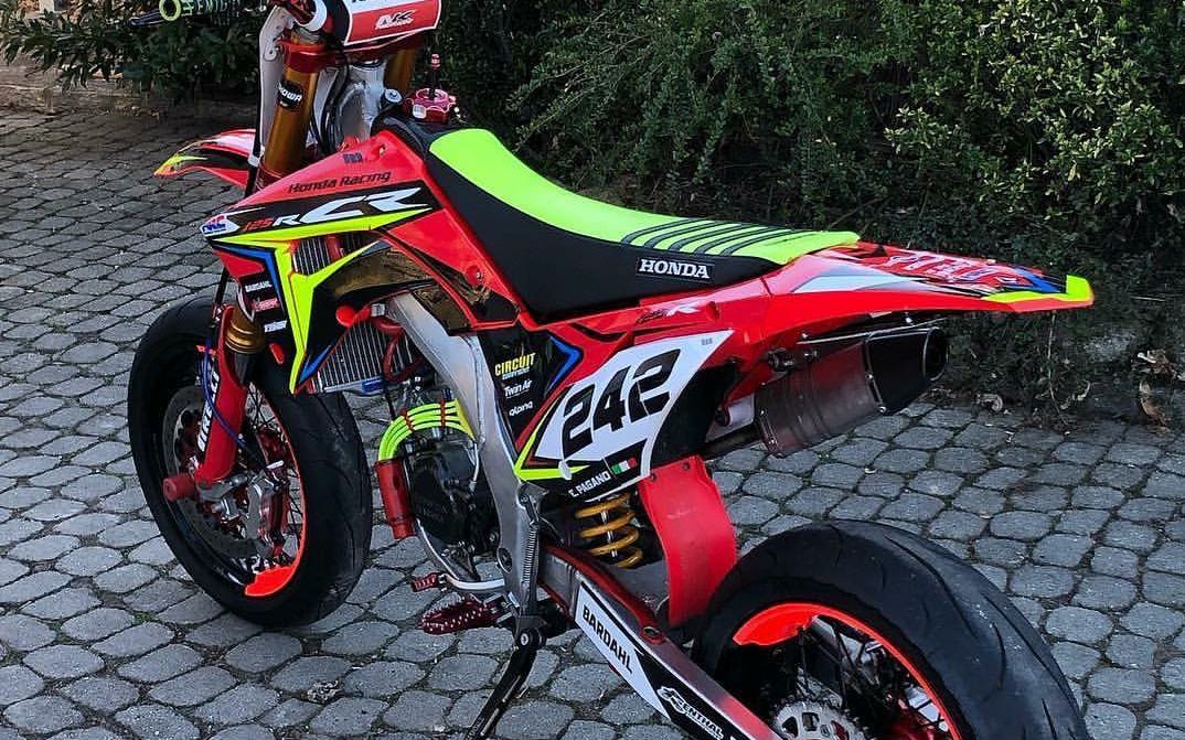 本田crf450滑胎车!【内含广告】