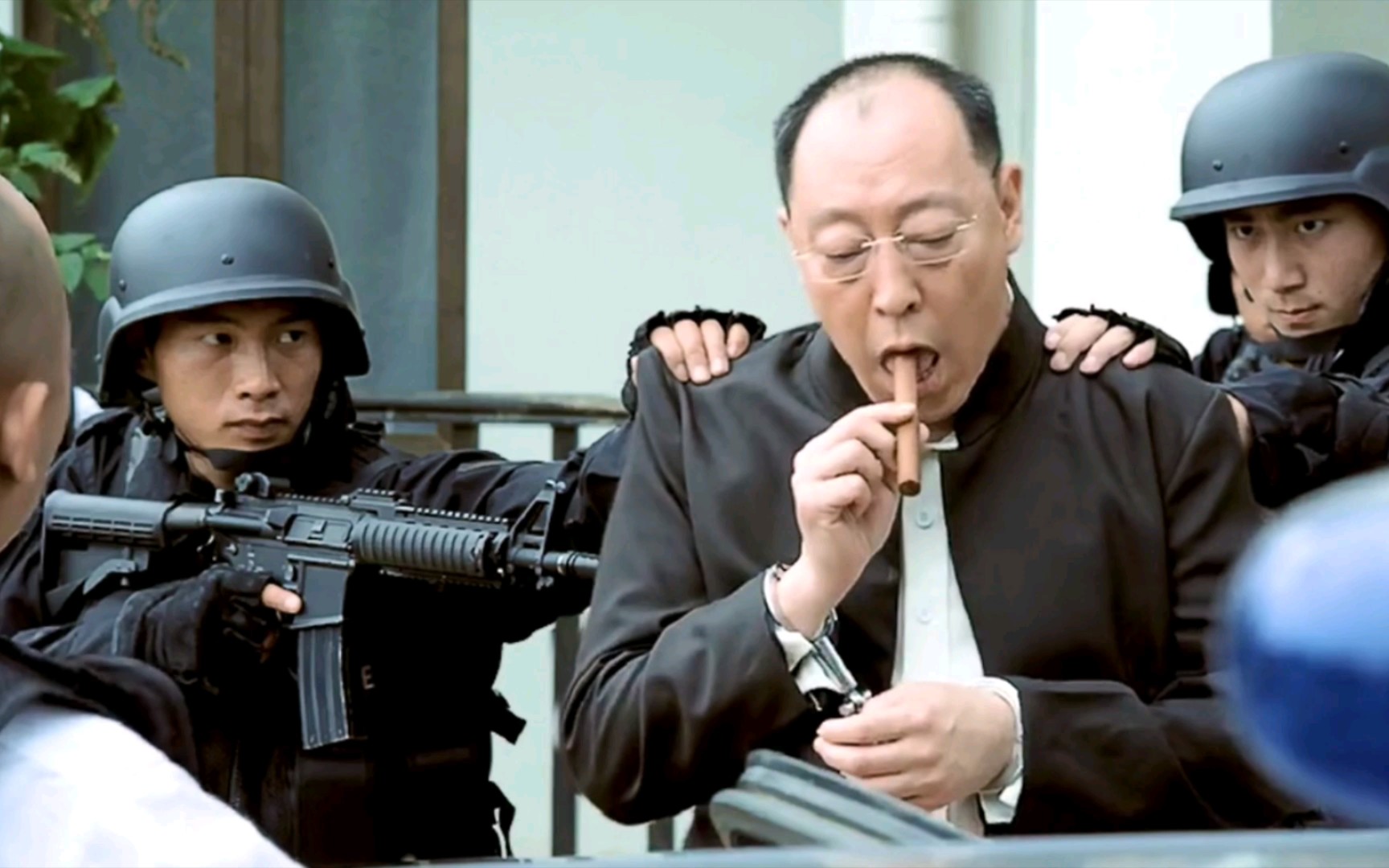 苏大强手持加特林