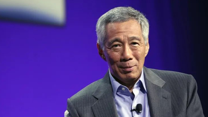 李显龙抵达中国开始访华行程