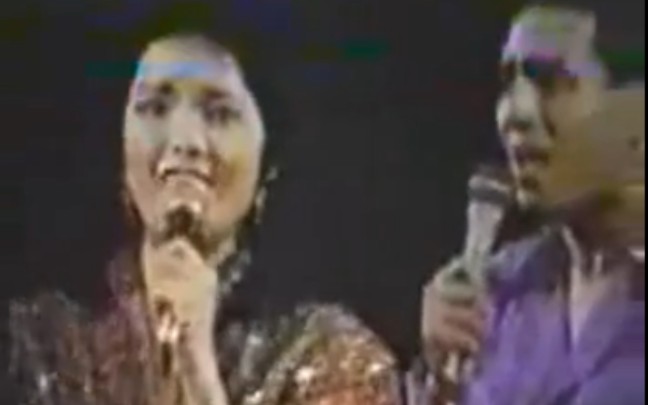 [图]【Teresa Teng演唱會1984】鄧麗君15週年巡迴演唱會吉隆坡——Never Gonna Let You Go鄧麗君、Robert Almodovar