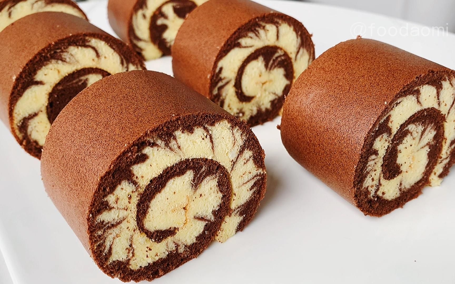 2种口味的可可旋风蛋糕卷,只要简单2个步骤,口感绵软颜值又高