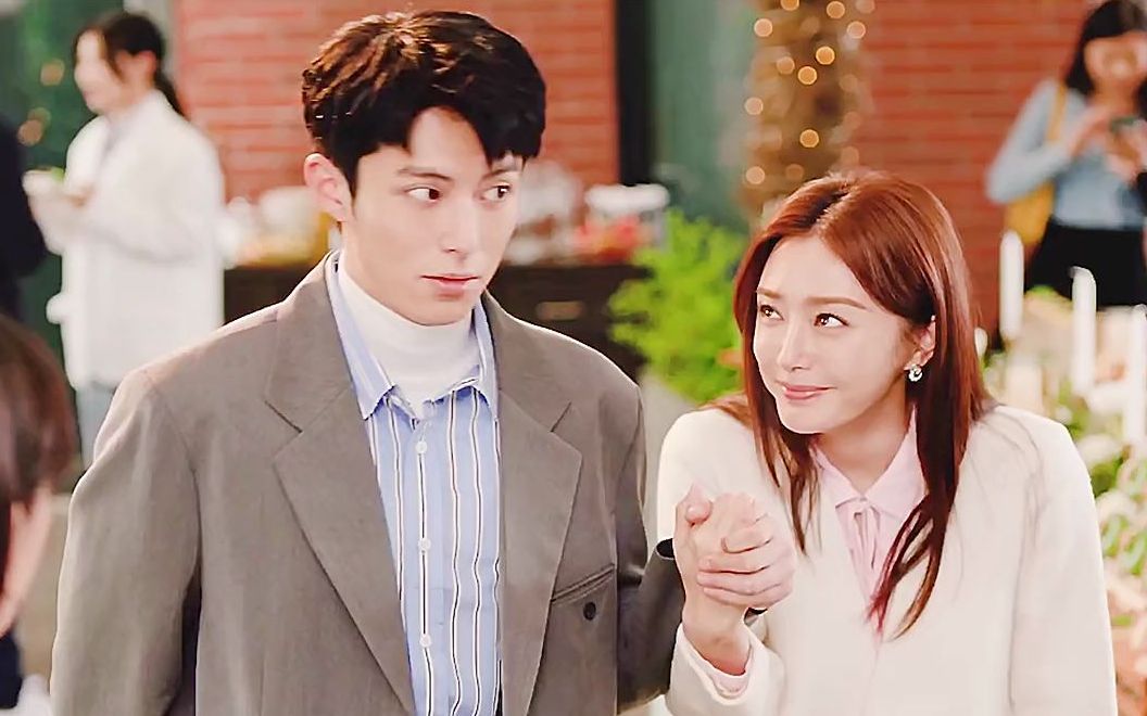 【理智派生活】美女失恋被甩,却偶遇小鲜肉