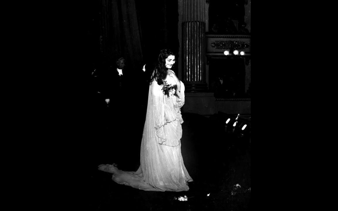 [图]Maria Callas singing ACT 3 of Lucia di Lammermoor (1954)