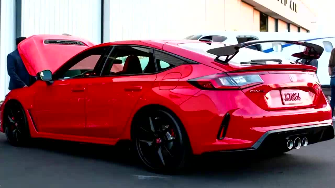 新款思域typer一共四个色,如果要卖车,你会选哪个色?