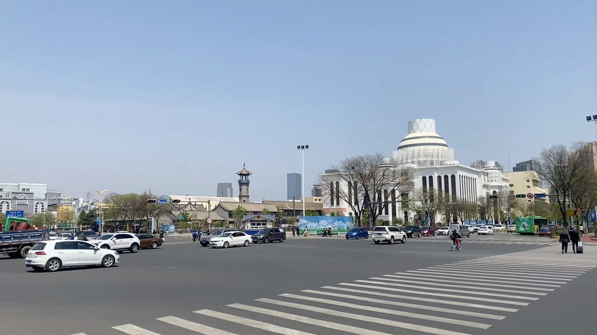 内蒙古呼和浩特街景图片