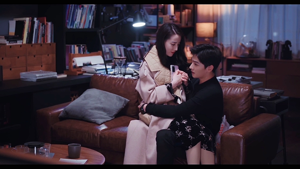 你是我的荣耀|这个坐腿抱真的爱了.