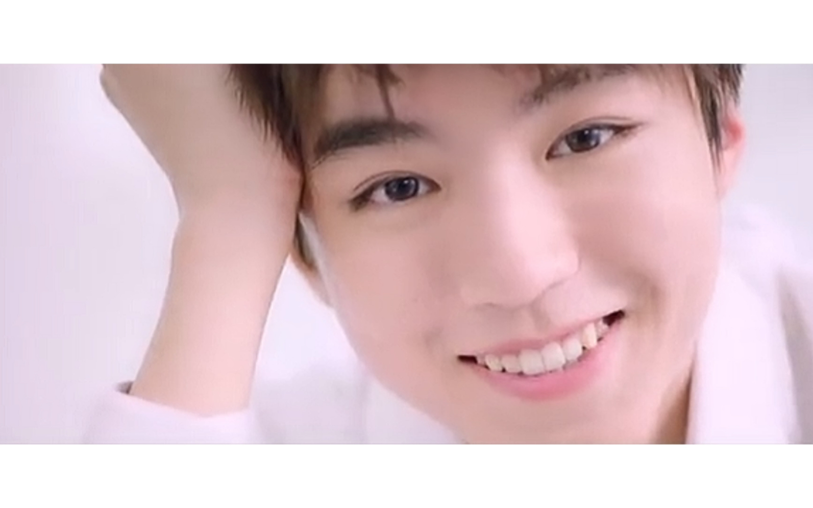 王俊凯想见你想见你想见你凯的脸真的又帅又有故事感