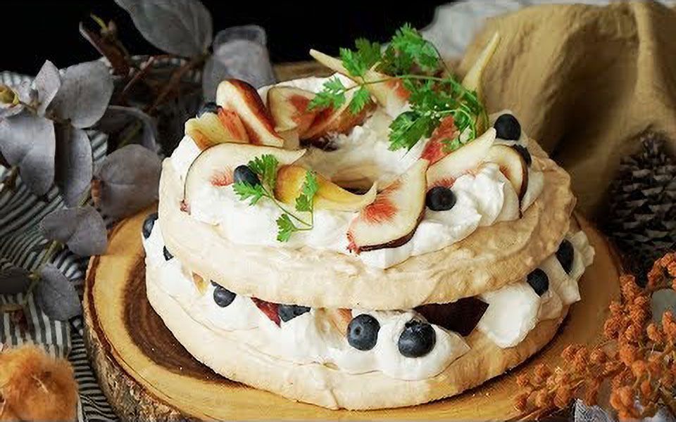 脆脆的帕芙洛娃蛋糕 || テイストメイド ジャパン【斑豆搬运】_哔哩