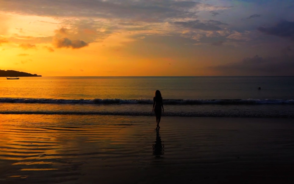 [图]戴上耳机，这将会是最为惬意的时光～最美的夕阳与大海。