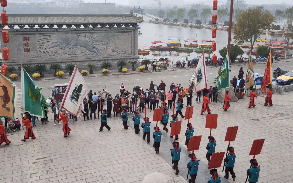 [图]实拍，开封府早上“开府迎宾”仪式，这场面还是第一次见