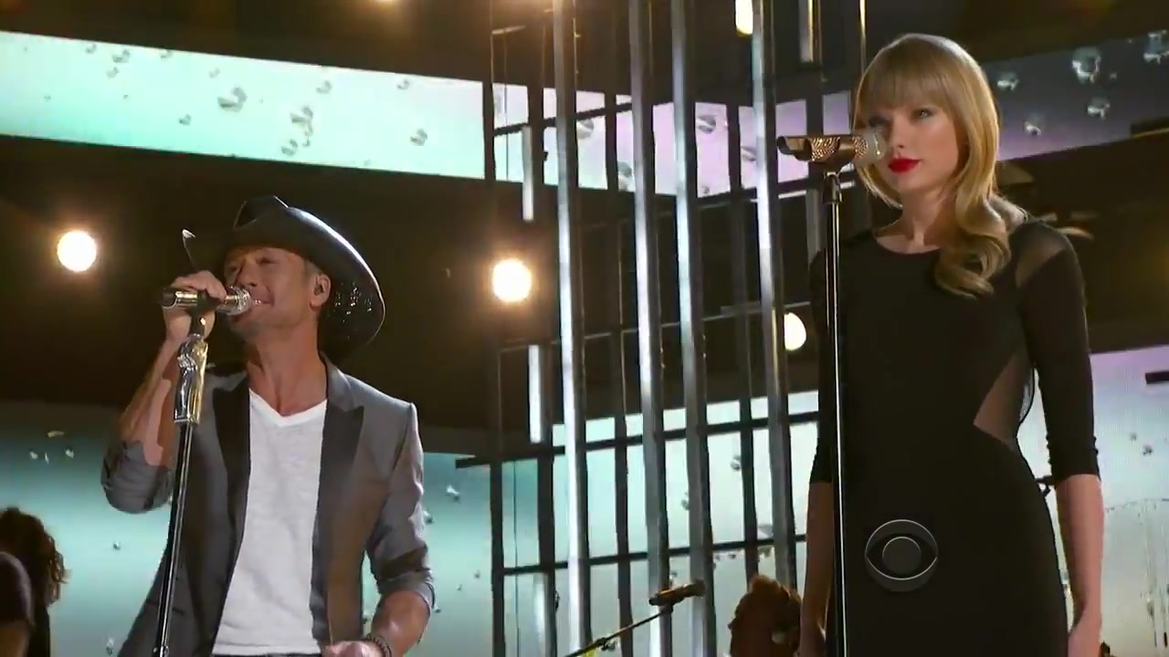 [图]【Highway Don't Care】Tim McGraw feat. Taylor Swift & Keith Urban (Live 2012)