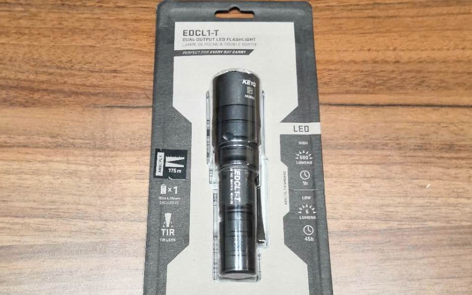 【开箱】SUREFIRE EDCL1T战术手电筒 500流明 PART1哔哩哔哩bilibili