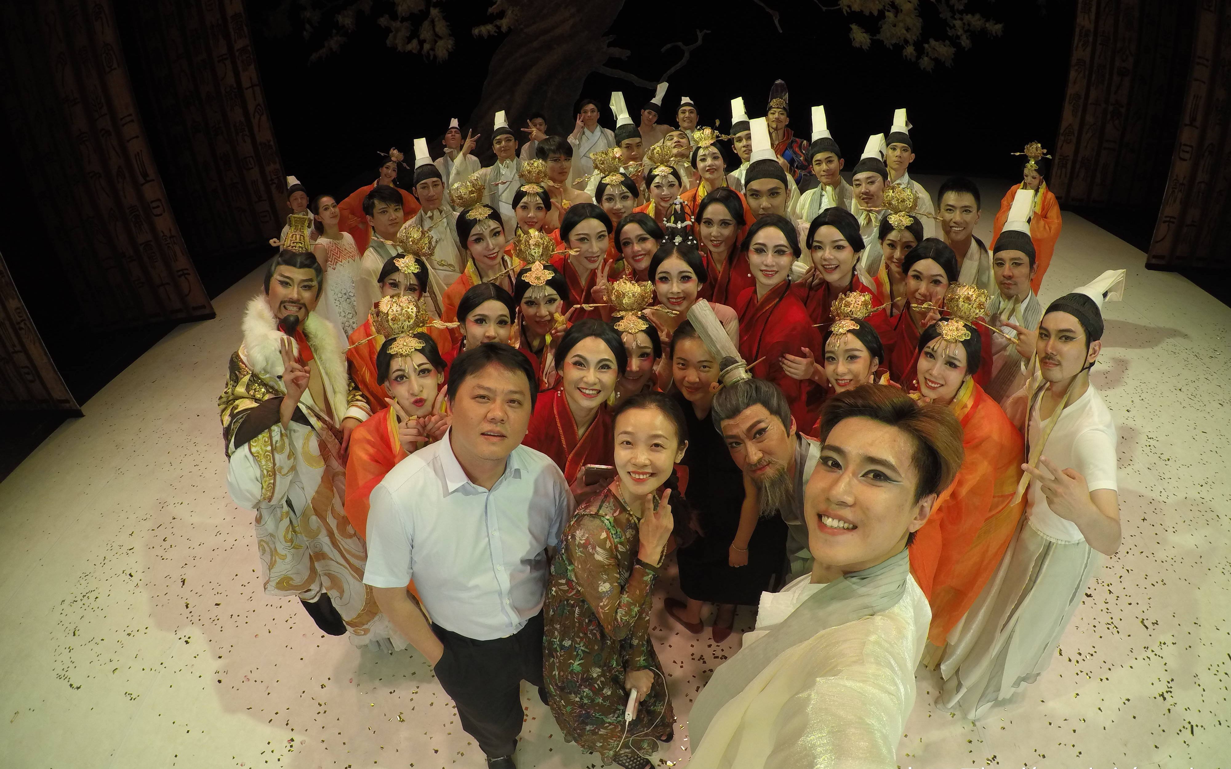 舞蹈世界—中国歌剧舞剧院舞蹈选段