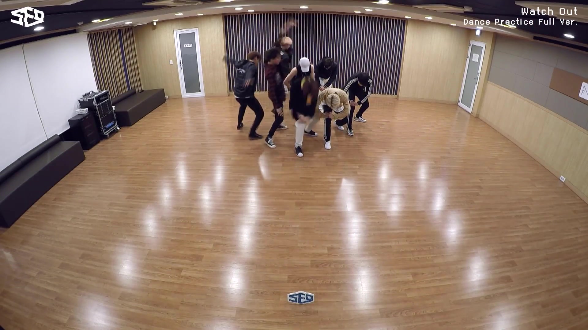 SF9 Watch Out 练习室-爱哔哩(bilibili视频mp3解