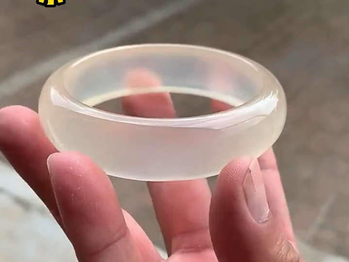 香槟轮胎玛瑙手镯