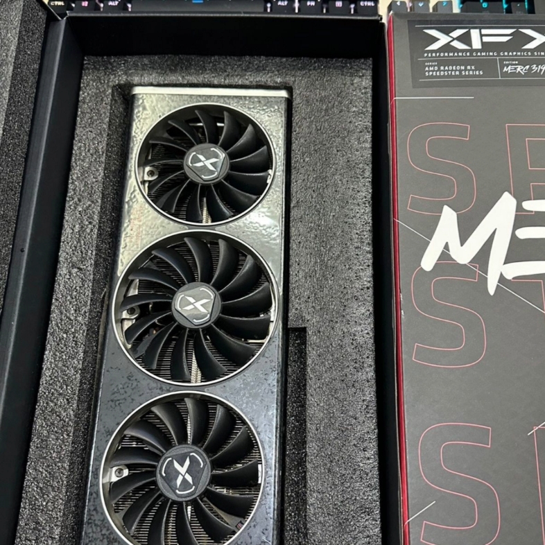 rx6700s显卡图片