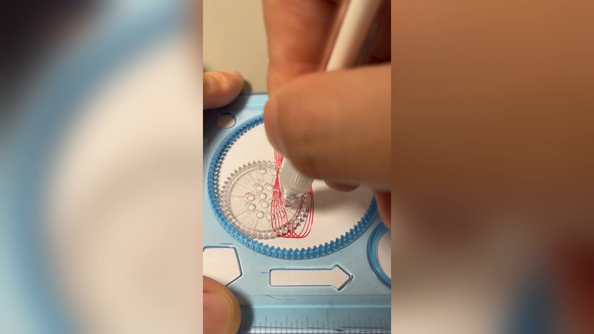 画一个圆吧#画圆 #万花尺