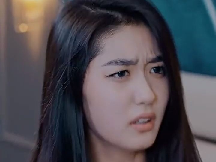 美女总裁欠我赊刀债第二季短剧