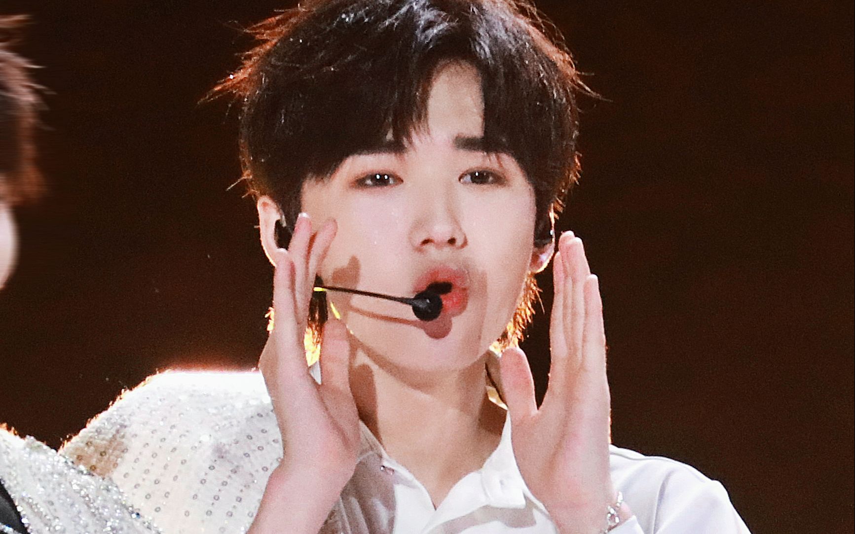 【宋亚轩直拍】卧槽!《理想之途》演唱会首秀唱跳舞台