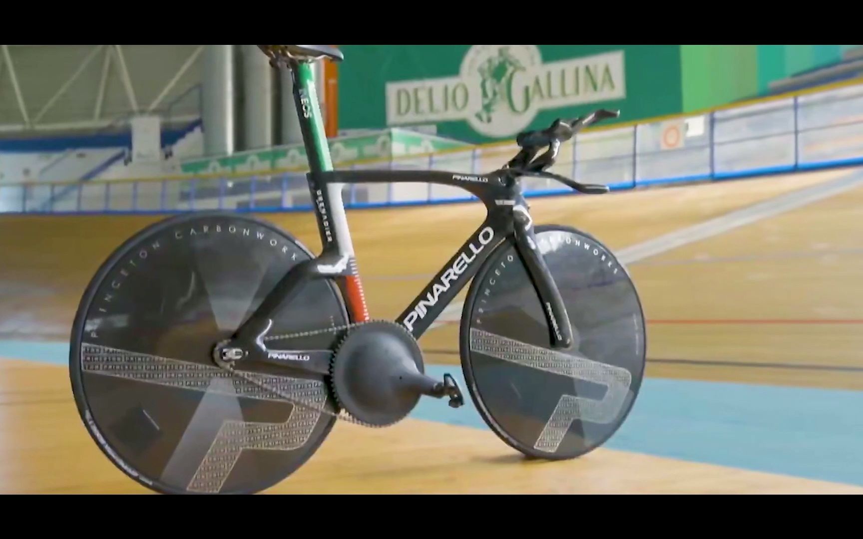 2022甘纳场地车一小时世界记录