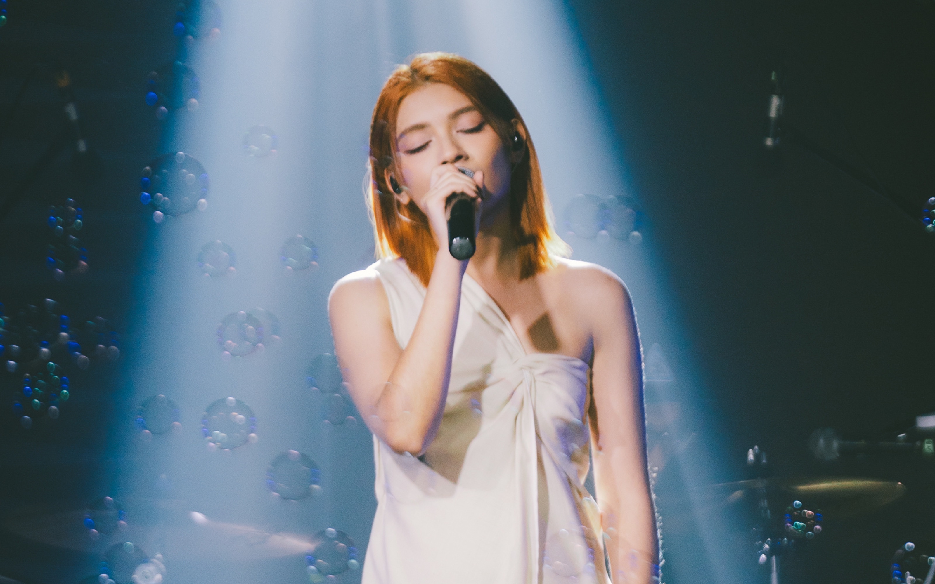 李佩玲《投递心事 失眠泪点 潦草 上下站》成都站 冲破音乐会