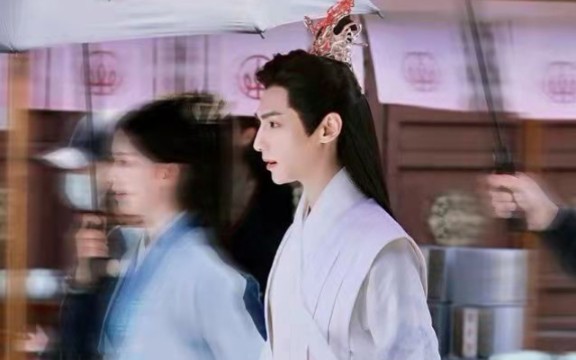 捕获可爱师尊一只,墨燃师昧移不开眼!哔哩哔哩bilibili