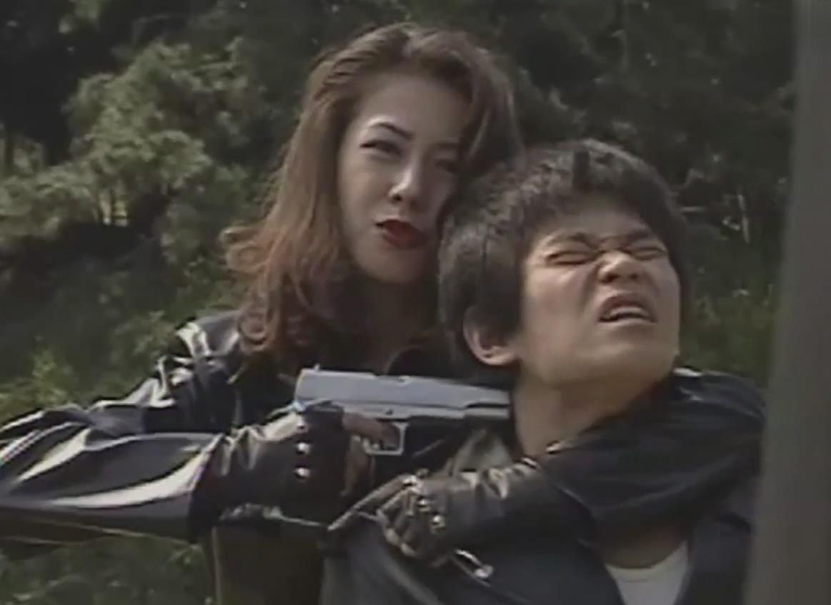 日本皮衣黑手套女杀手