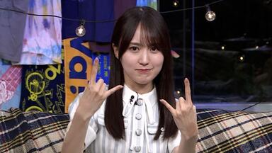 河田陽菜】河田陽菜2nd写真集発売記念生配信【W特典/折り目なしB3